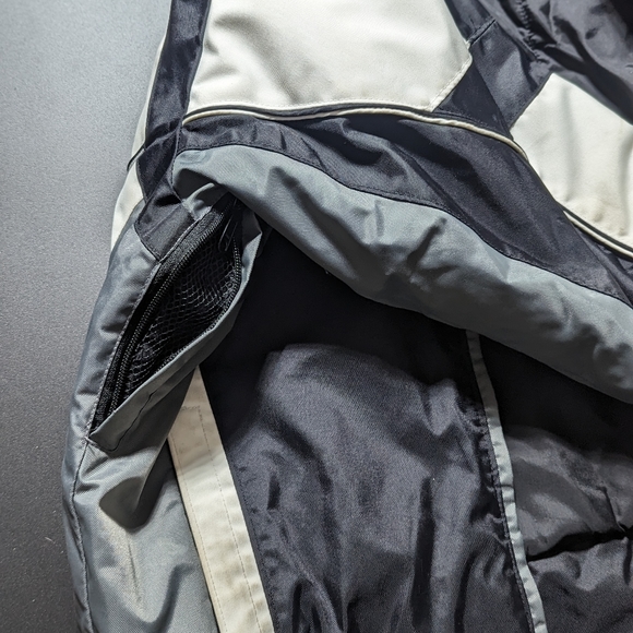 Ladies Yamaha Snowmobile Racing Jacket - Picture 7 of 10